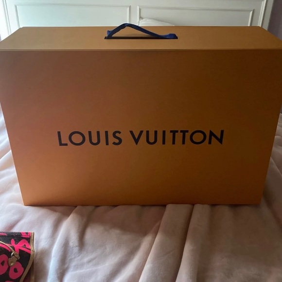 SOLD!!!!!! Louis Vuitton Neverfull GM - Picture 9 of 10
